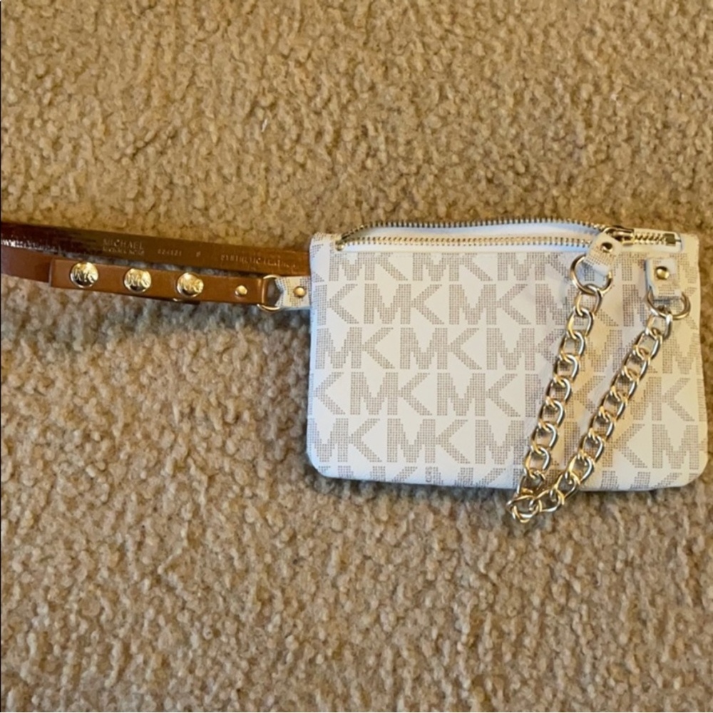 Michael kors belt bag